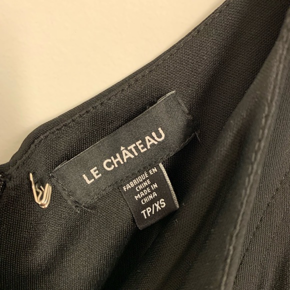 Le chateau VERY FLATTERING black mini dress (OG $ ~ 200) size xs - Picture 3 of 4
